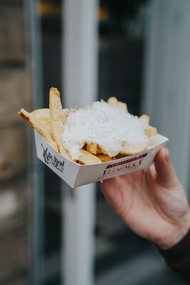 Vleminckx friet met Parmezaan voor de Fish & Fries winkel